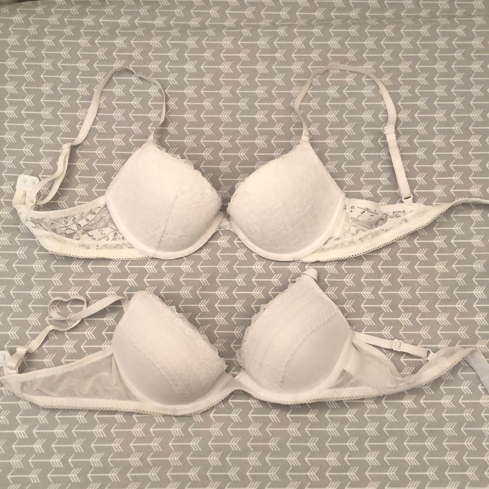 2 HM bras 75B good condition